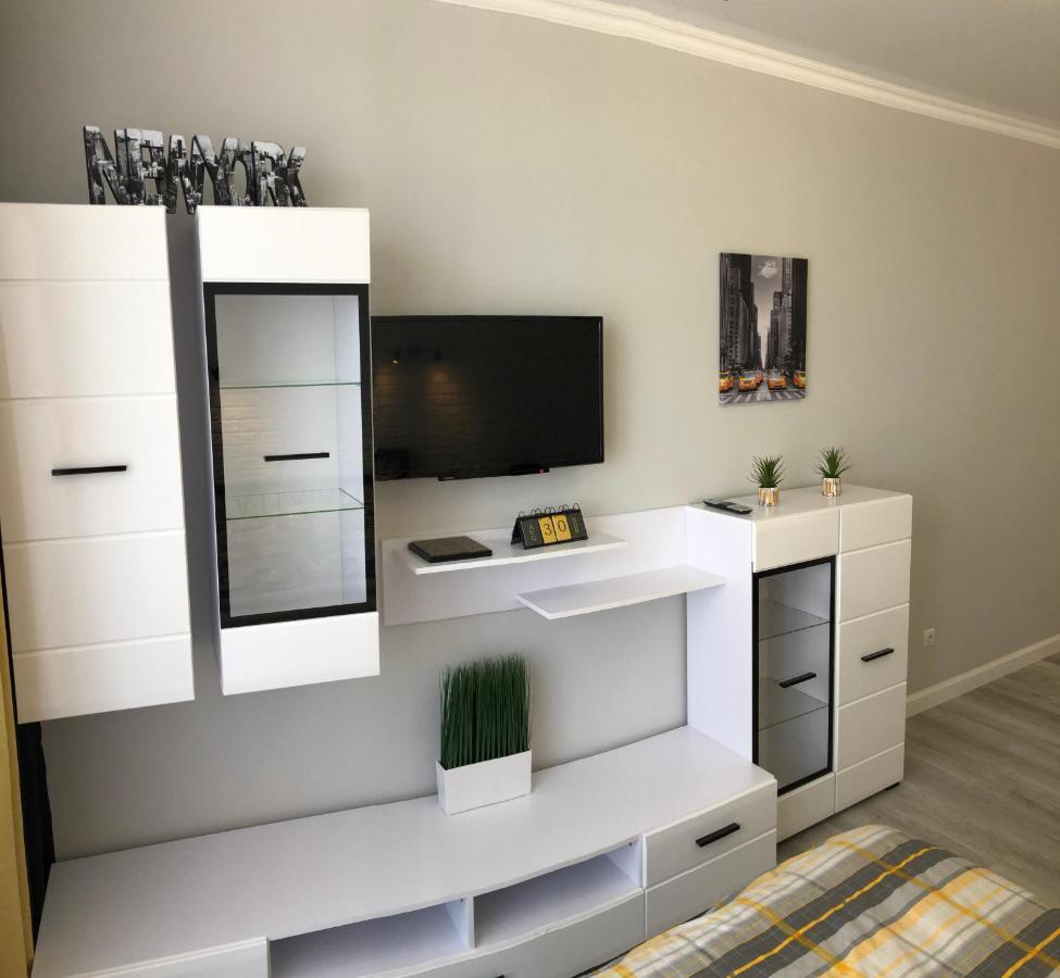 Apartment Studio New York 45 Ирпень Экстерьер фото